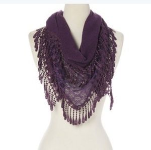 NWT PURPLE LACE SCARF